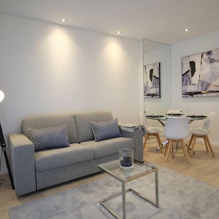 Aveiro 5 Estrelas Palace Apartment Exterior photo